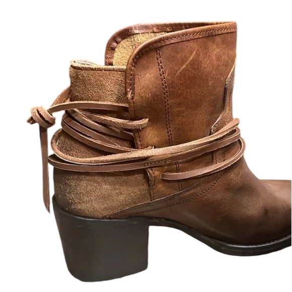 FREEBIRD | CASEY - Cognac Leather Western Cowboy Boots SZ 7 NEW - Picture 2 of 9